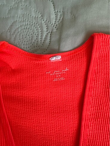 Urban Outfitters Crop Üst