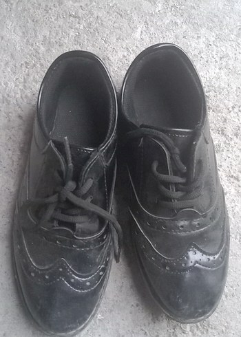 Erkek Çocuk Siyah Klasik Bağcıklı Ayakkabı - Görsel 2