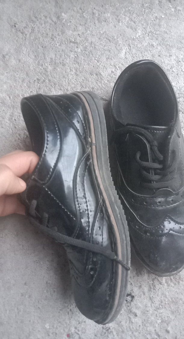 Erkek Çocuk Siyah Klasik Bağcıklı Ayakkabı - Görsel 3