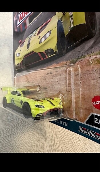 xs Beden Hot wheels Race Day Aston Martin