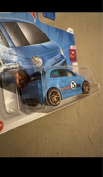 xs Beden Hot wheels Fiat 500e