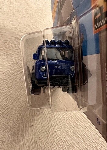 xs Beden Hot wheels Jeep FC