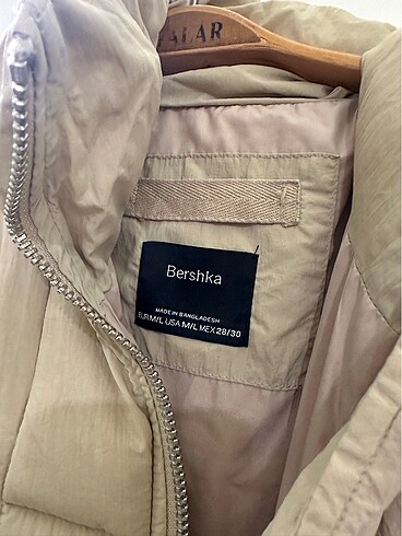 l Beden Bershka Şişme Yelek