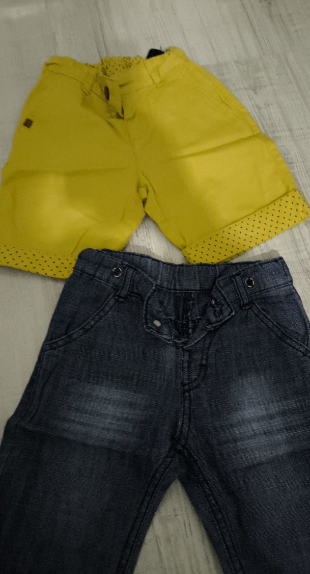 Sarı Kemerli Erkek Çocuk Kısa Pantolon - Görsel 2