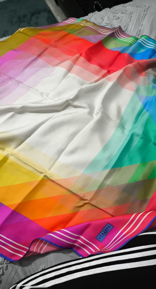 Renkli İpek Kadın Fular - Görsel 2