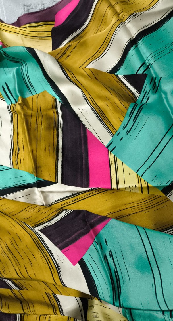 Renkli İpek Görünümlü Kadın Fuları - Görsel 4