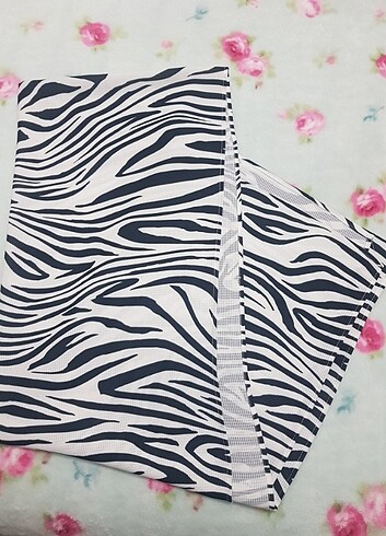 Kadın Zebra Desenli Şal