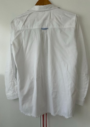 Düğmeli Beyaz Kadın Gömlek - Görsel 3