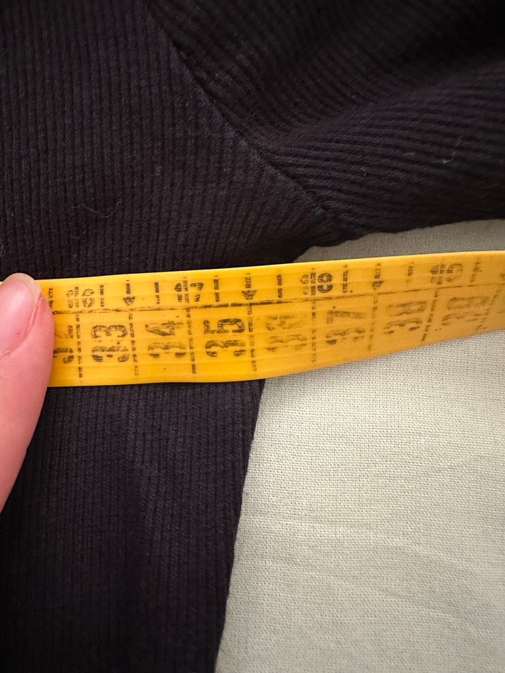 Siyah Uzun Kollu Dar Kesim Bluz - Görsel 3