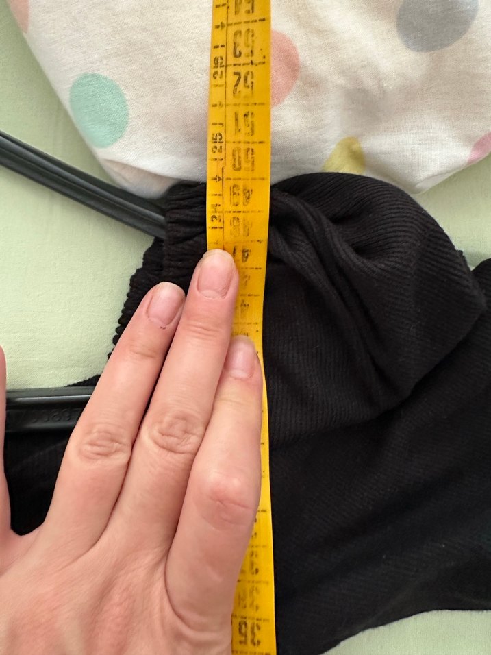 Siyah Uzun Kollu Dar Kesim Bluz - Görsel 4