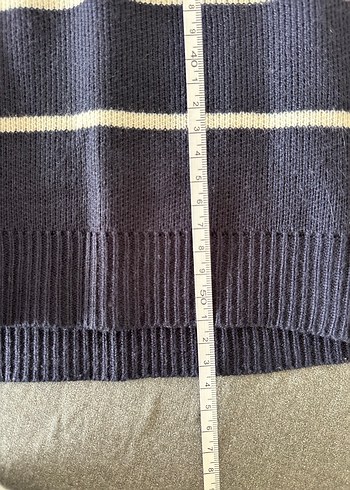 Mavi Çizgili Boğazlı Kadın Kazak - Görsel 4