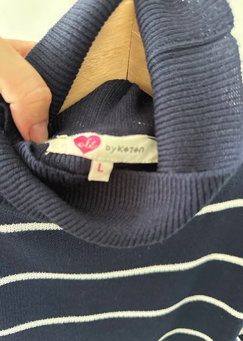 Mavi Çizgili Boğazlı Kadın Kazak - Görsel 2