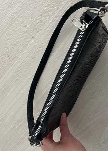 Siyah Suni Deri Çanta - Görsel 2