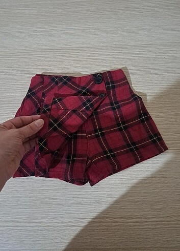 LCW ekose şort etek 9-12 AY 74-80 cm arası bebekler için uygundu
