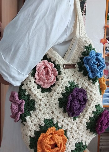 Beden çeşitli Renk Çiçek Desenli Örgü Bohem Kadın Çantası
