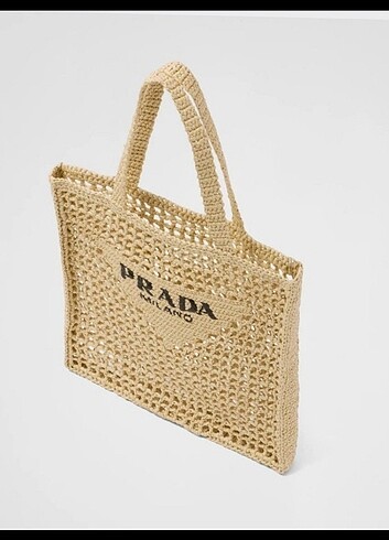 Prada şapka- çanta 