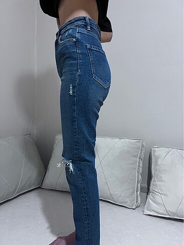 36 Beden mavi Renk Stradivarius Jean