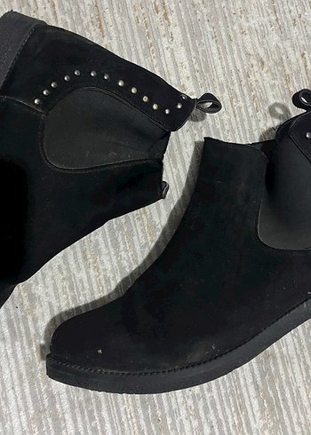 Siyah Süet Tabanlı Kışlık Kadın Bot - Görsel 2