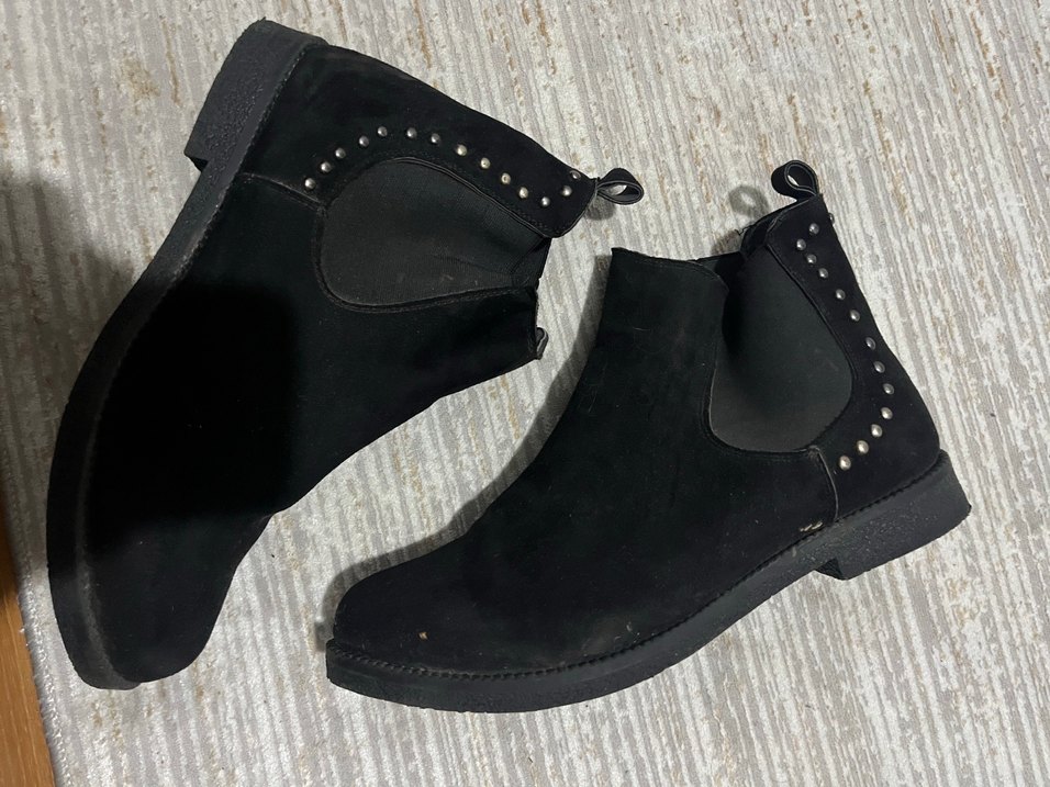 Siyah Süet Tabanlı Kışlık Kadın Bot - Görsel 2