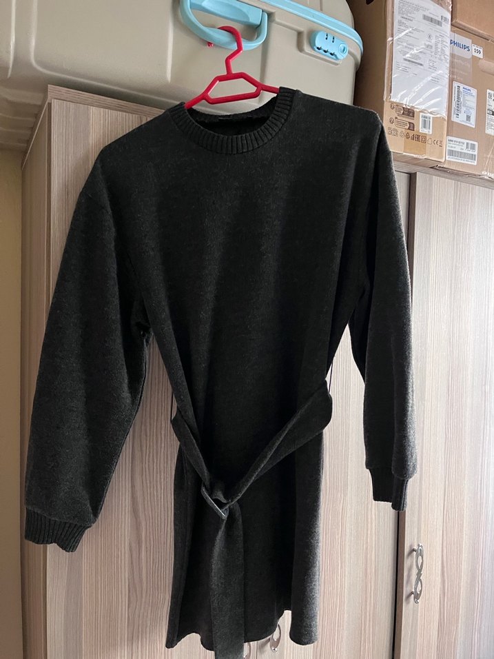 Gri Kemerli Uzun Kollu Triko Elbise
ZARA - Görsel 2