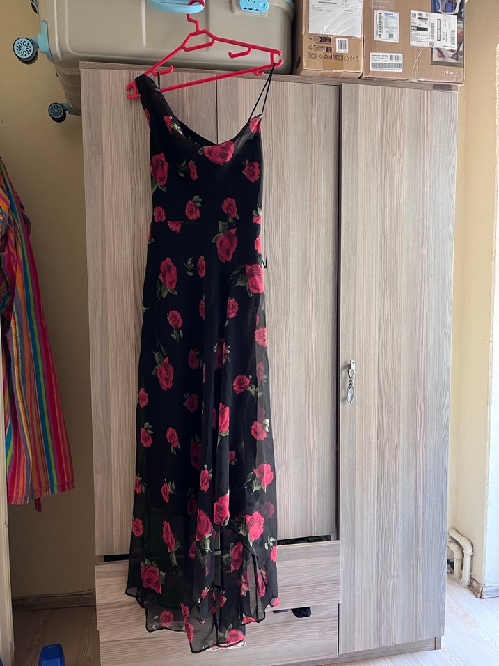 MANGO Çiçek Desenli Siyah-Pembe Uzun Elbise - Görsel 2