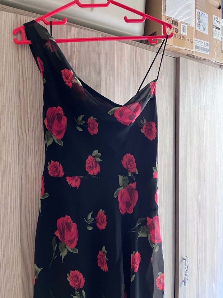 MANGO Çiçek Desenli Siyah-Pembe Uzun Elbise - Görsel 3