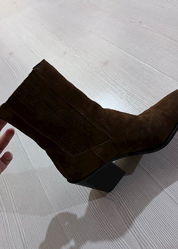 TERTEMİZ ZARA SÜET topuklu bot - Görsel 6