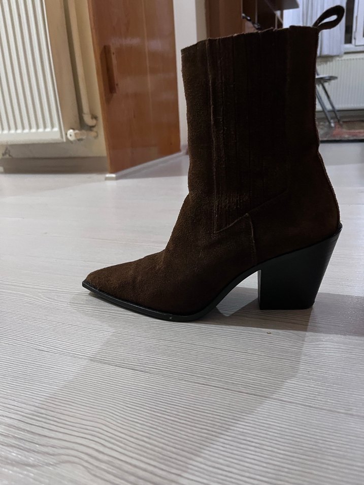 TERTEMİZ ZARA SÜET topuklu bot - Görsel 4