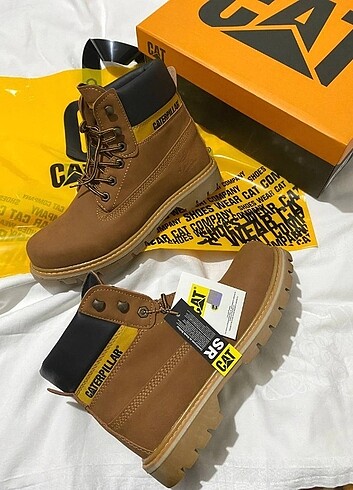 41 Beden çeşitli Renk Cat Bot Unisex 40 ve 41 mevcut ?? Renk: TARÇIN ?A kalite orj