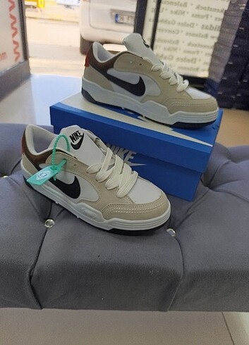 37 Beden Nike 3000 bej& kırmızı İthal kalite Etiketli kutulu Soft