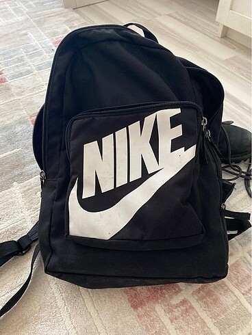 Nike çanta