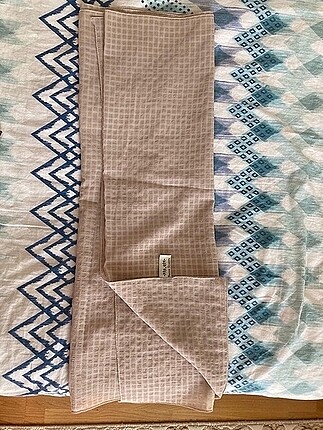 Fresh scarfs kendinden desenli şal
