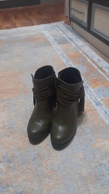 Yeşil renk bot  - Görsel 6