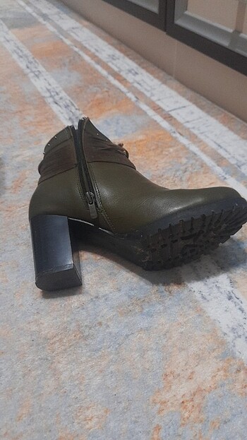 Yeşil renk bot  - Görsel 8