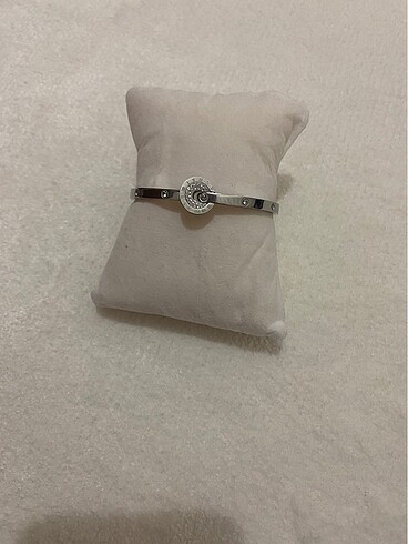 Cartier bileklik