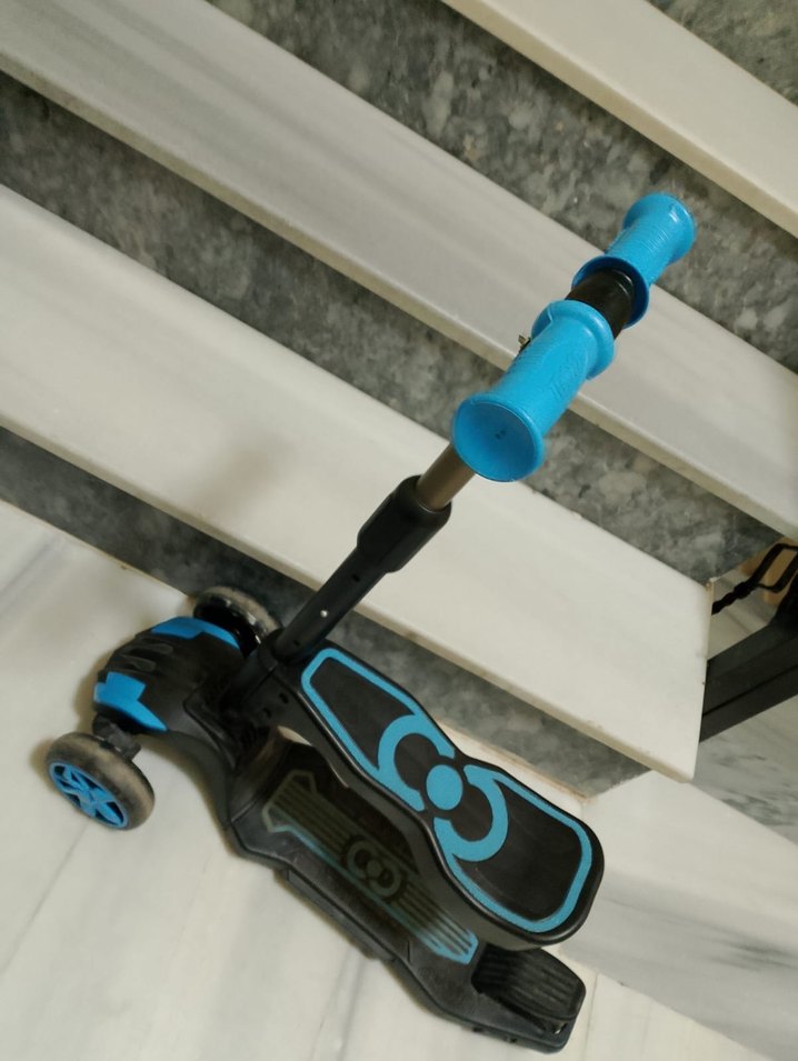 Koyu Mavi Çocuk Scooterı - Görsel 2