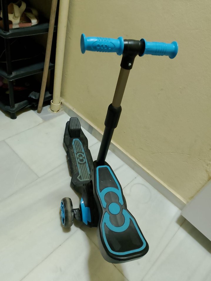 Koyu Mavi Çocuk Scooterı - Görsel 4