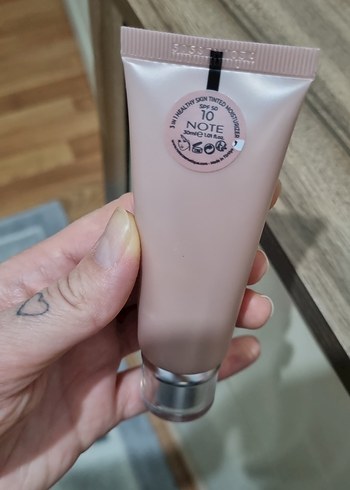 Note 3in1 Sağlıklı Cilt BB Krem SPF50 - Görsel 2