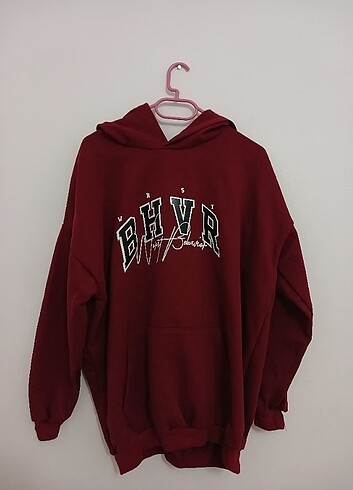 Kırmızı sweatshirt 