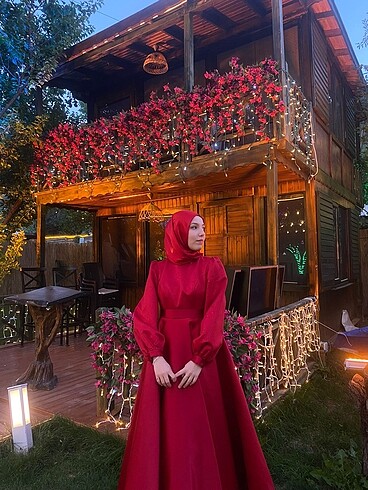 Meliha tarhanacı abiye elbise
