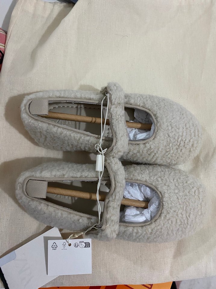 Bej Yün Detaylı çocuk Babet - Görsel 2