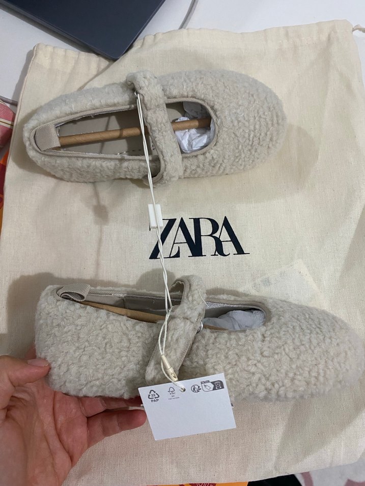 Bej Yün Detaylı çocuk Babet - Görsel 3