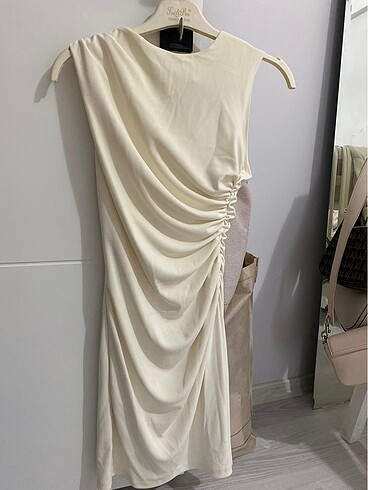 xs Beden Zara elbise
