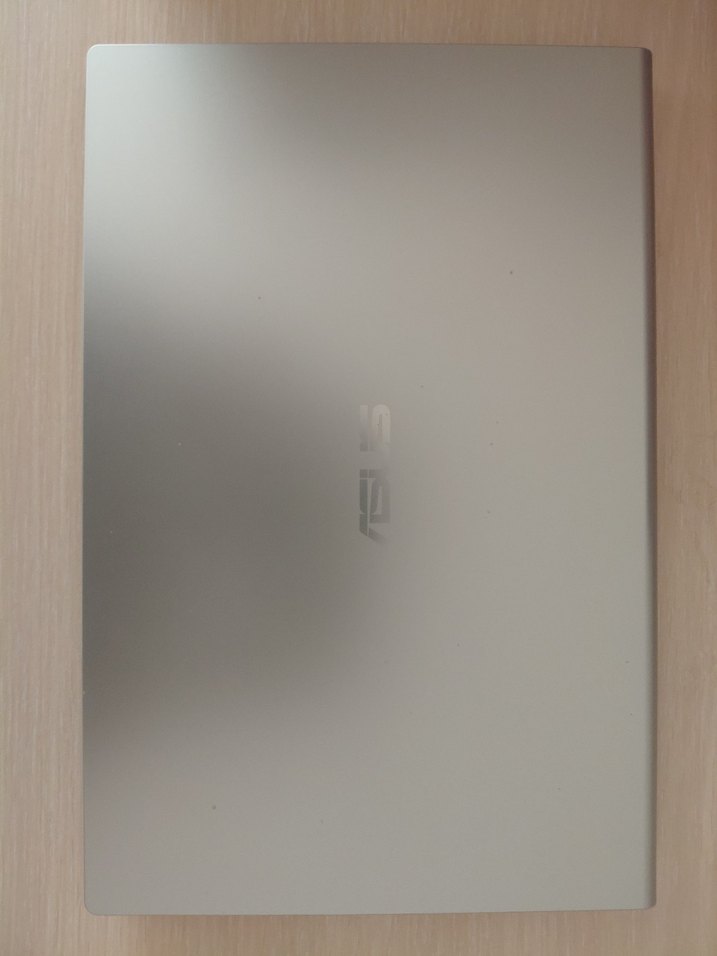 Asus Laptop - Görsel 2