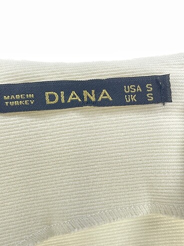s Beden beyaz Renk Vintage Love Bluz %70 İndirimli.
