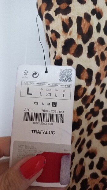 l Beden Zara leopar elbise