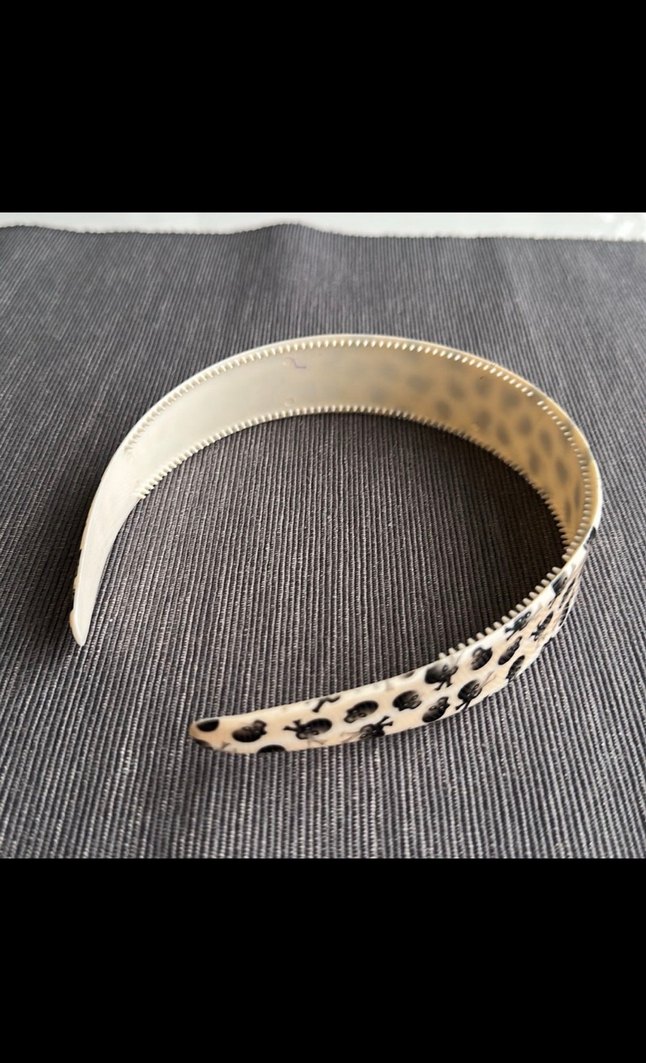 Kuru Kafalı Taç - Görsel 3