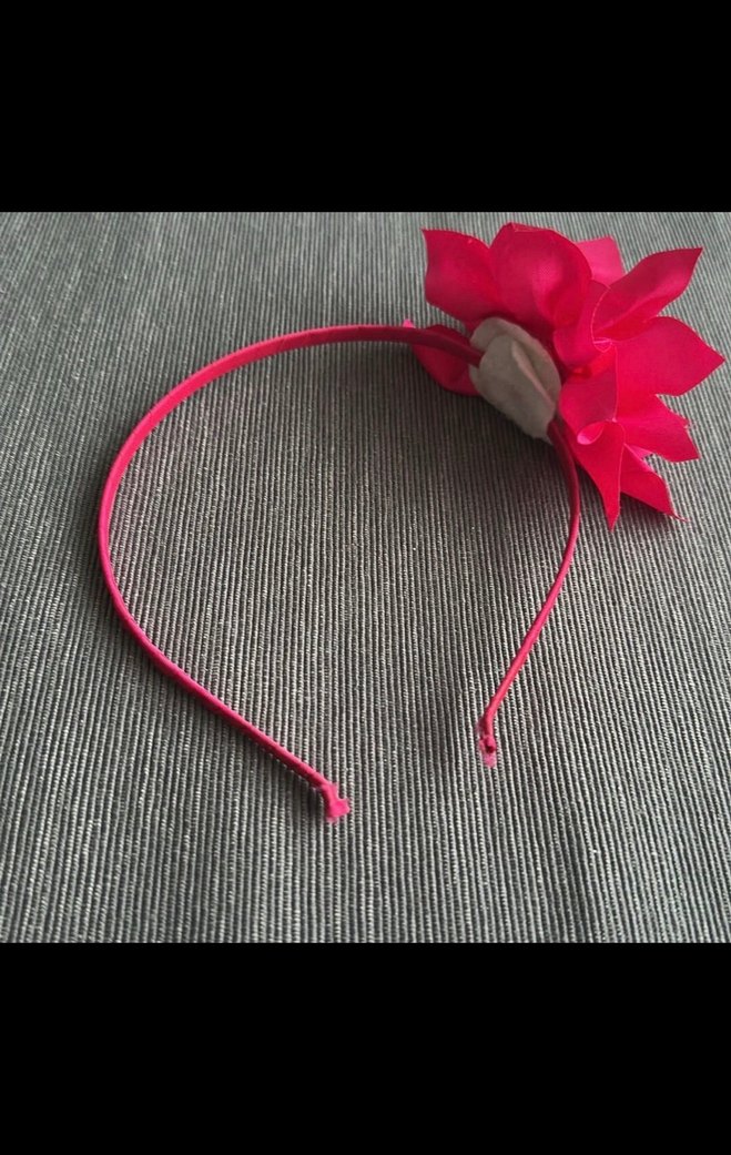 Pembe Çiçekli Taç - Görsel 3