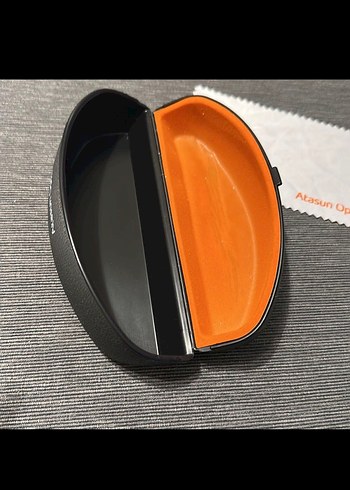 Atasun Optik Siyah Gözlük Kutusu - Görsel 2