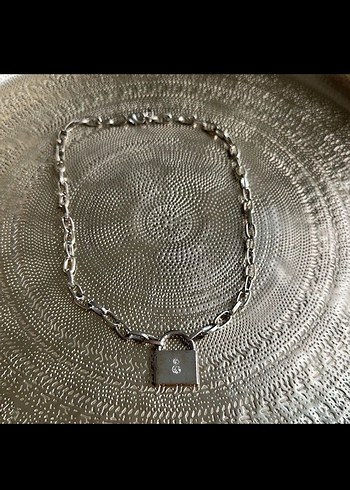 Taşlı Kilit Kolye - Görsel 2